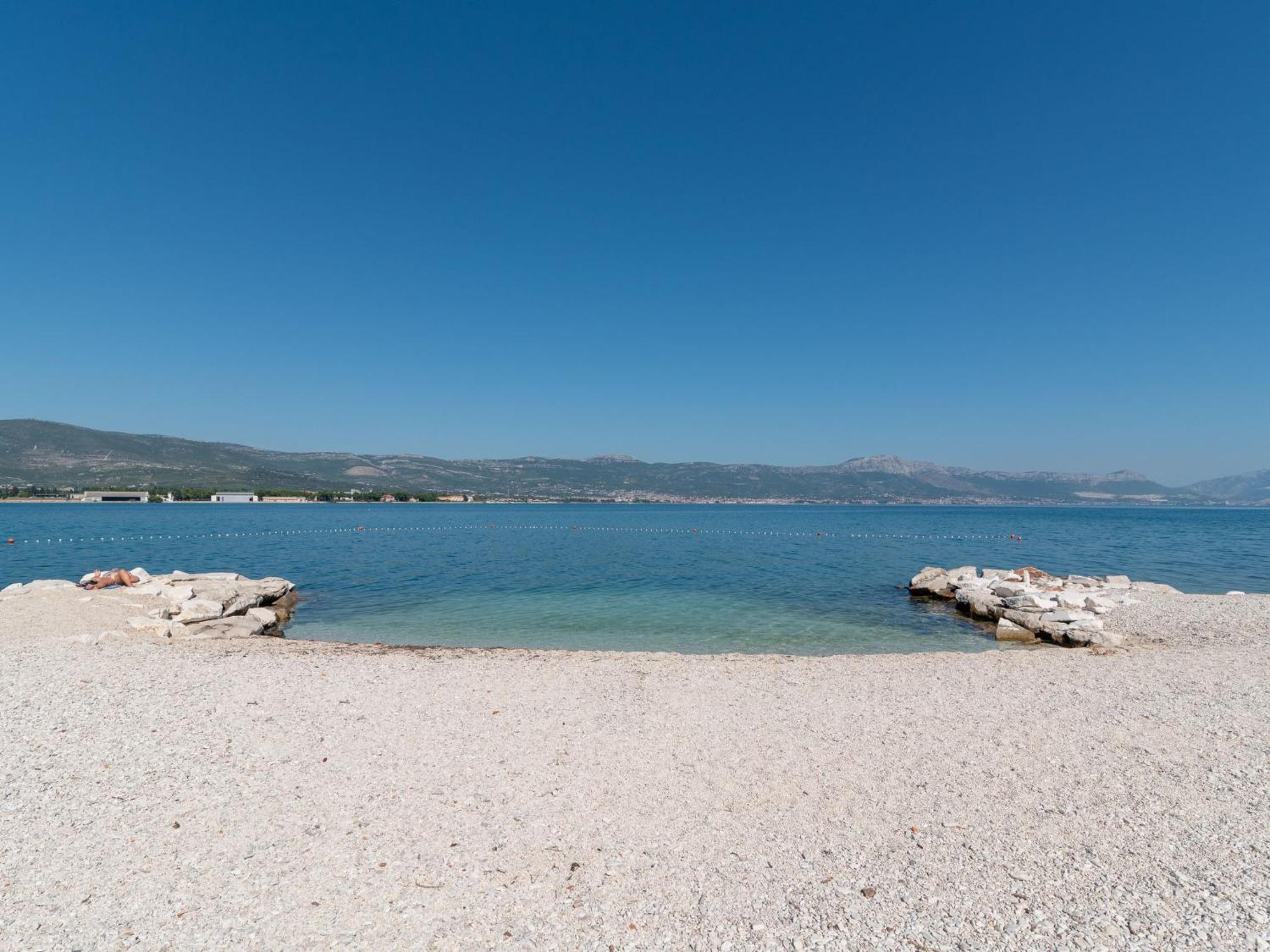 Apartment Mornar-2 By Interhome Trogir Exterior foto
